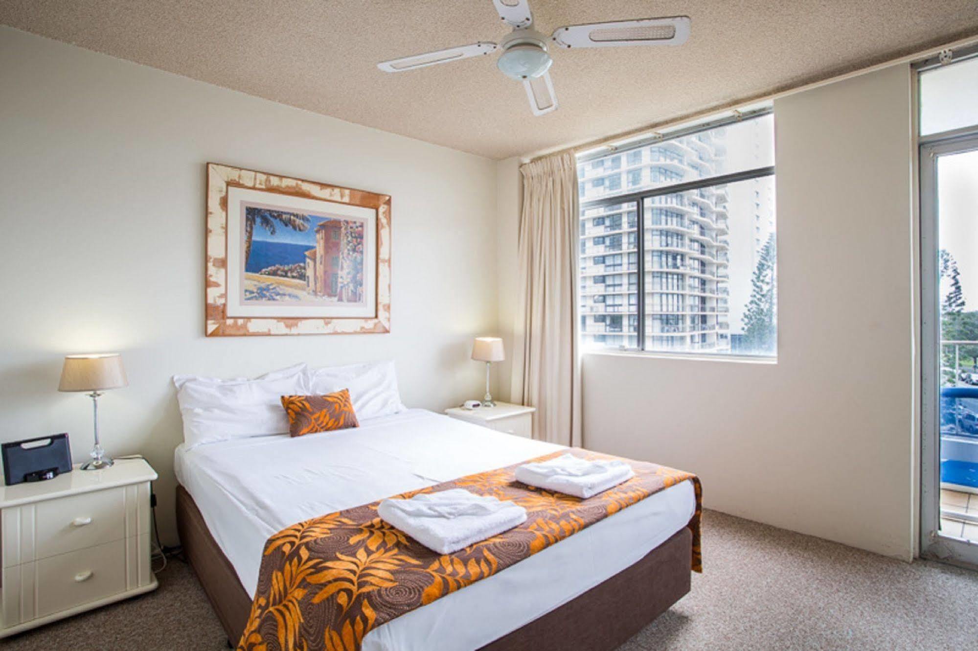 Suntower Holiday Apartments Gold Coast Exterior photo