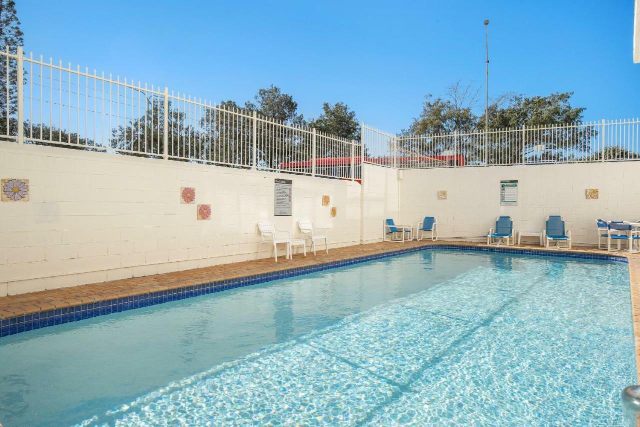 Suntower Holiday Apartments Gold Coast Exterior photo
